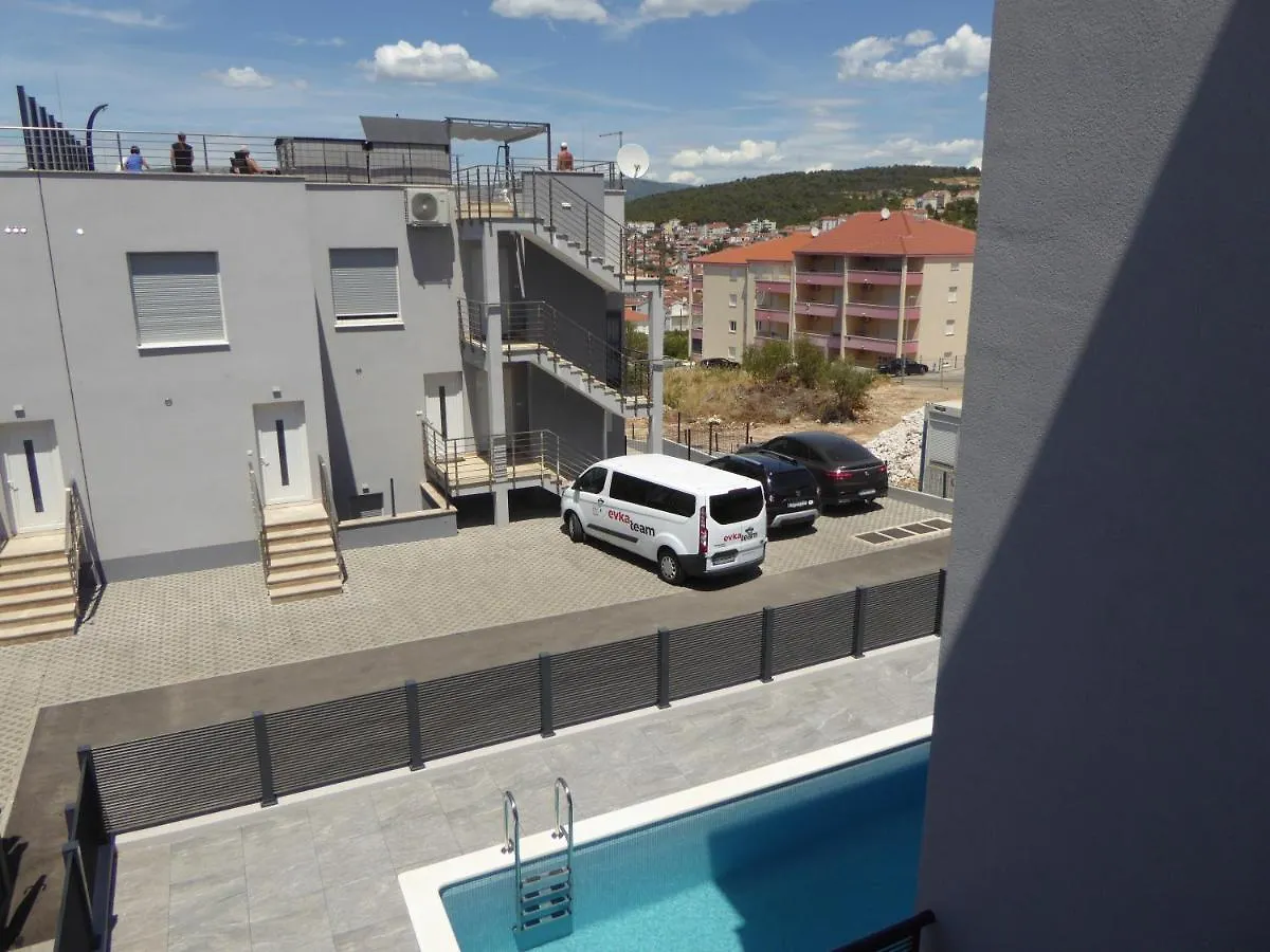 טרוגיר Apartament Wioletta Ciovo Okrug Gornji דירה